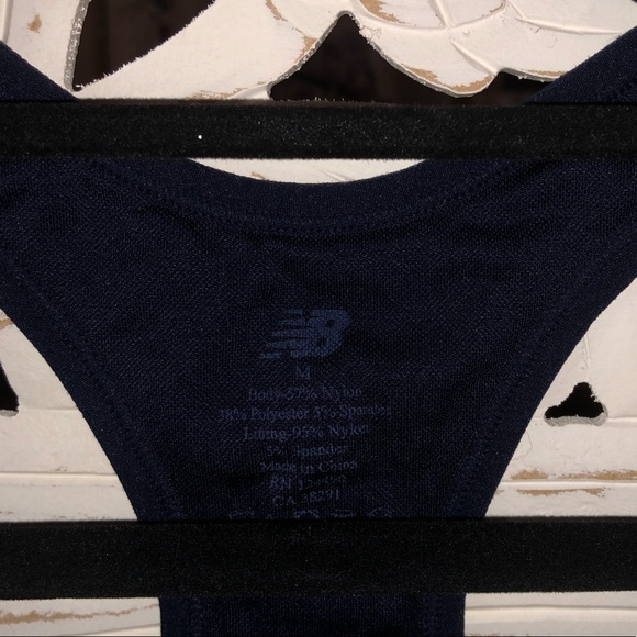 Sports bra - Picture 2 of 4